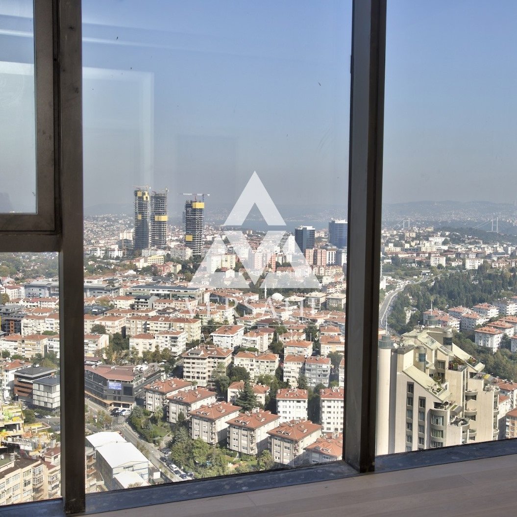 İstanbul’un en güzel manzarasına sahip yüksek prestijli bir proje olan Çiftçi Tower’da muhteşem Boğaz ve şehir manzaralı, kiralık lüks rezidans. 