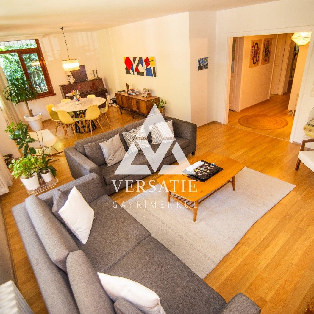 Luxury flat for sale in Ulus Dogankent Site, offering a peaceful and privileged life, surrounded by greenery, well-maintained.