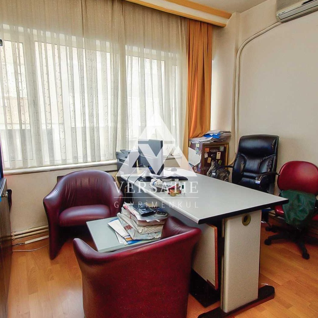 Office for sale in Osmanbey, one of the central points of Istanbul, on the main street, with a signboard value